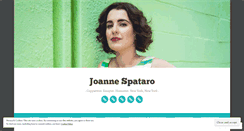 Desktop Screenshot of lookitsjoanne.com